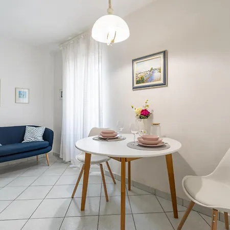 Apartments Sea Rabac Exterior photo